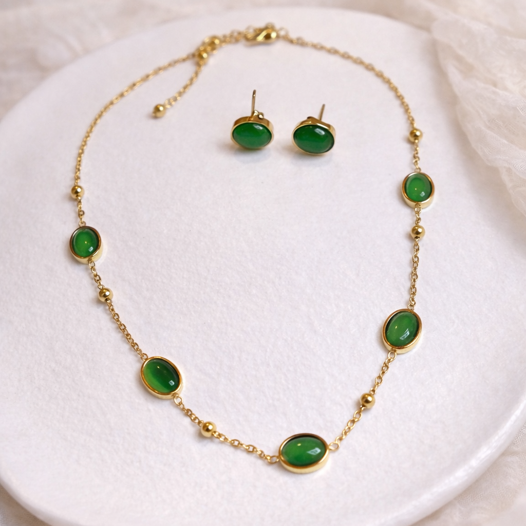 Parure Doré – Pierres Vert Émeraude